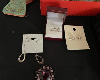 More jewelry!