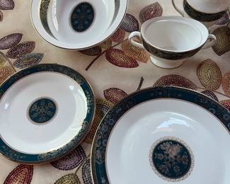 8 place setting $175