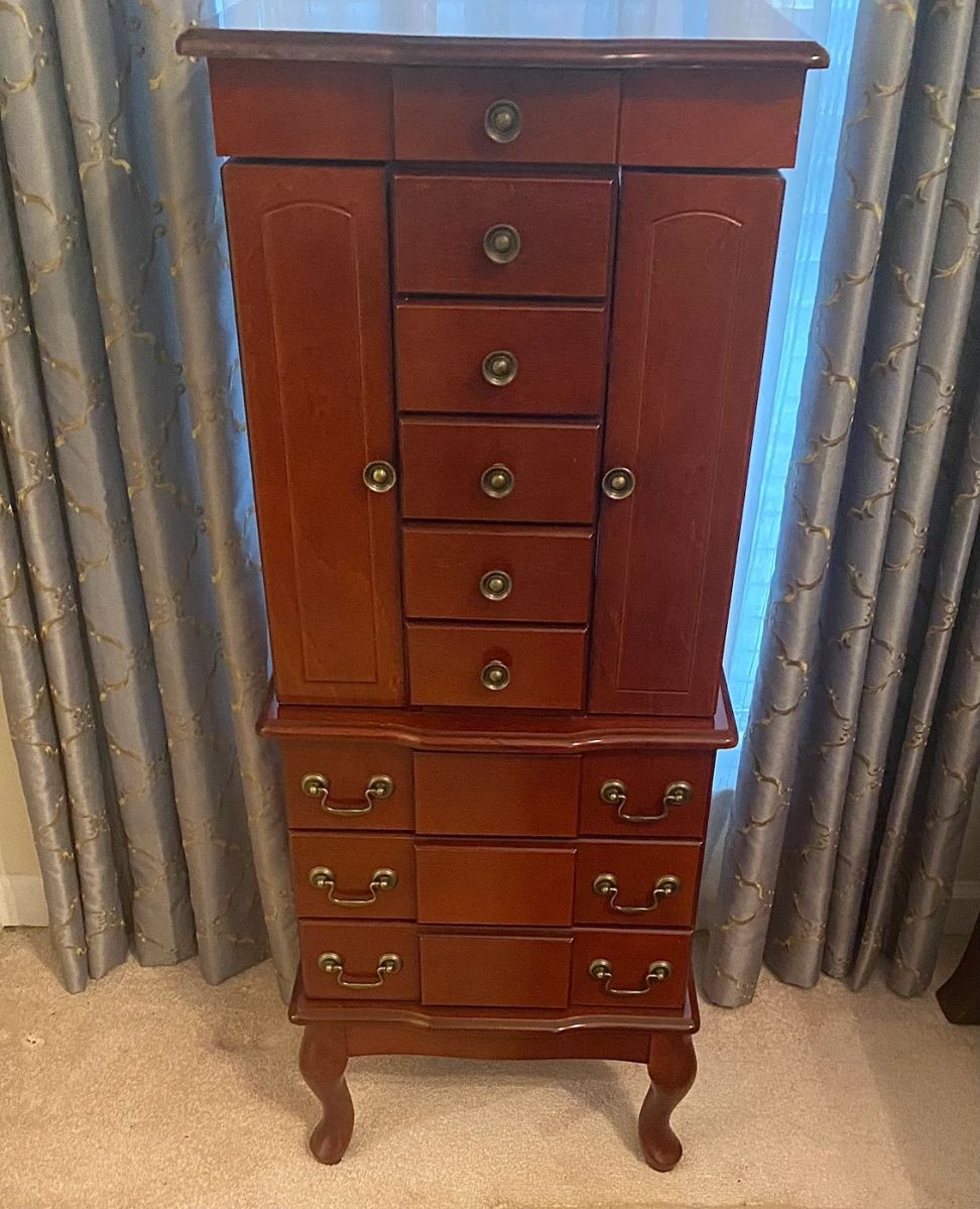 Emerald Mountain Sale in Wetumpka, AL starts on 3/1/2024