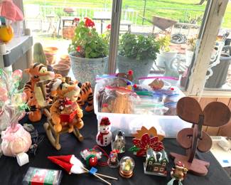 Misc. Holiday Close-up