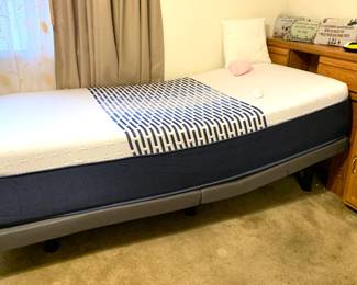 Twin Adjustable Bed w/ Remote