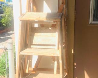 Wood Ladders