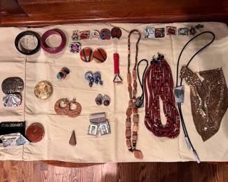 Assorted Jewelry