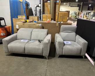 Power recliner/headrest loveseat $1000 recliner $750