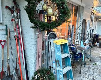Ladders, Wreaths