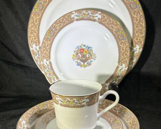 “Renaissance”  by MIKASA
