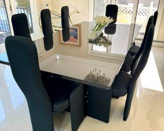 Custom Mid Modern Design Black Granite Table with 8 Chairs