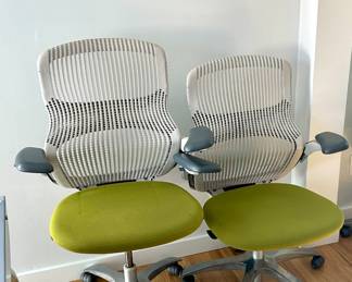 Knoll Generation Office Chairs (4)