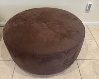 Mid modern S-Shaped 3 piece Sectional With Brown Accented sueded back and Ottoman (