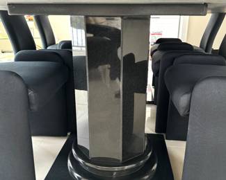 Custom Mid Modern Design Black Granite Table with 8 Chairs