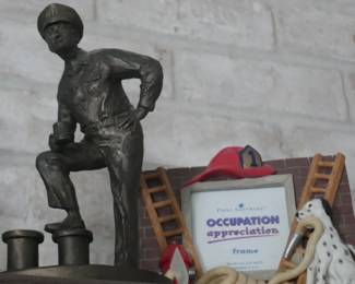 Vintage "Cheif" Statue