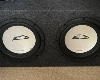 Alpine Type-e 12"s in Box