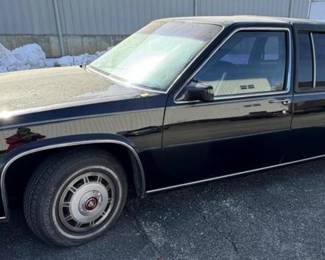 1985 Cadillac Fleetwood 75 Limousine (58,000 Miles)