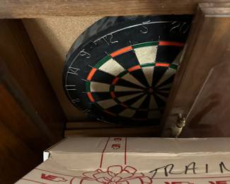 vintage dart board 