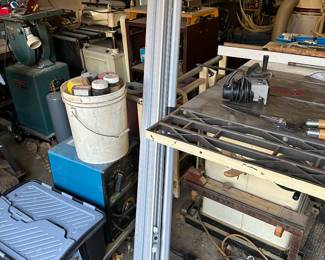 DeWalt Miter saw stand 