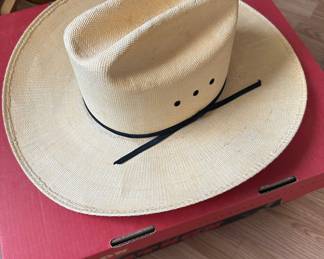Cowboy hats (Stetson and more, most with box)