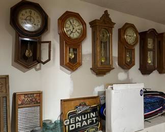 Wall clocks 