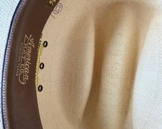 Cowboy hats (Stetson and more, most with box)