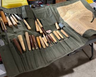 Carving tool set