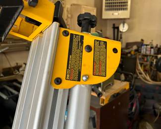 DeWalt Miter saw stand DW723