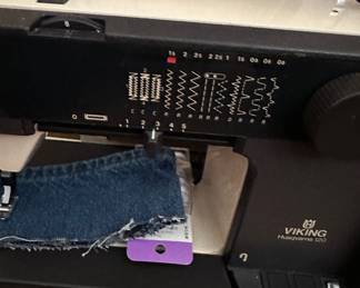 Viking Husqvarna 120 Sewing machine