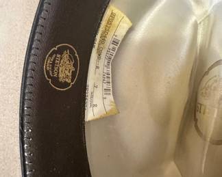 Cowboy hats (Stetson and more, most with box)