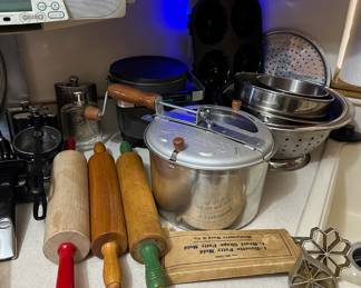 Kitchen items, vintage rolling pins and baking items