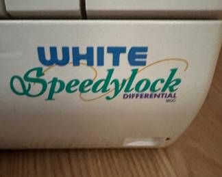 White speedy lock differential 1800 sewing machine 