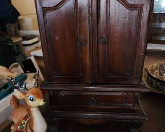 Sturdy and heavy, made well, jewelry Box