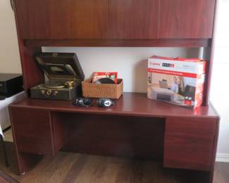 Office desk with hutch, turntable