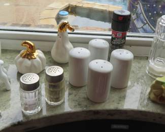 Salt and pepper sets