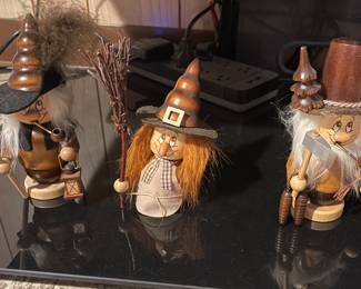 Holzkunst/Christian Ulbricht of Germany wood figurines 