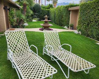 Tamiami loungers pair