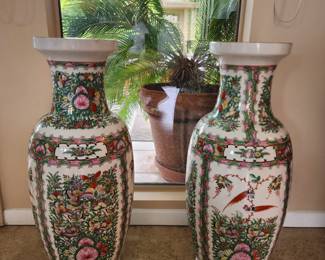 Pair large chinese vases