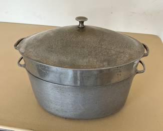 Aluminum cooking pots