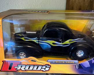 Die-Cast Model '41 Willy's Couple