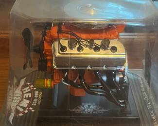 Hemi 426 Die Cast Engine