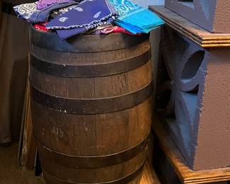 Small wood cask barrel and hankerchiefs