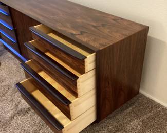 Falster Credenza/Dresser