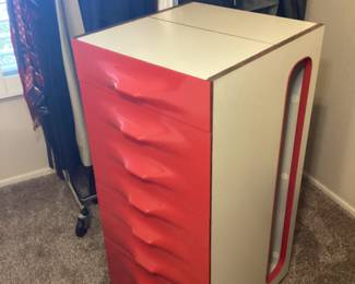 DF2000 red/white Valet