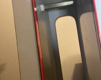 DF2000 red/white Valet