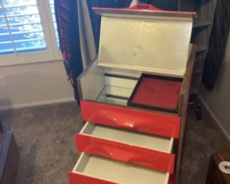 DF2000 red/white Valet