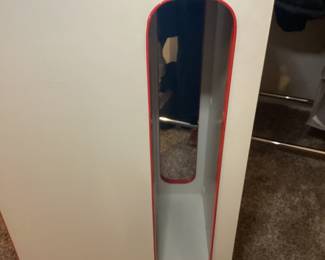 DF2000 red/white Valet