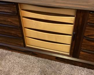 Falster Credenza/Dresser