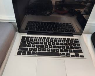 APPLE 13" MACBOOK PRO 2011 2.3GHZ CORE I5 4GB RAM
