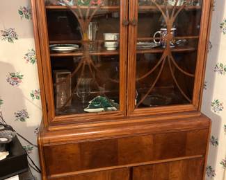 Lovely antique china cabinet/dry bar
