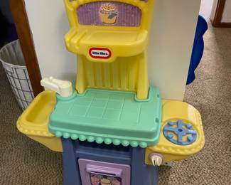 LITTLE TIKES TOYS