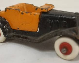 1231 ANTIQUE CAST IRON TOY CAR, APPROXIMATELY 5 IN X 2 IN H