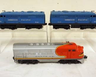 1116 LIONEL TRAIN O GAUGE #205 ENGINE WITH #205 MISSOURI PACIFIC AND #2383 SANTA FE