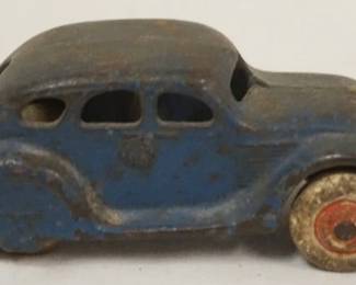 1228 ANTIQUE CAST IRON TOY ARCADE CAR, APPROXIMATELY 4 IN X 1 1/2 IN H